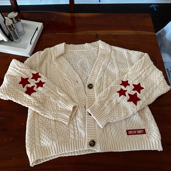 Taylor Swift Sweaters - Taylor Swift Red Cardigan
